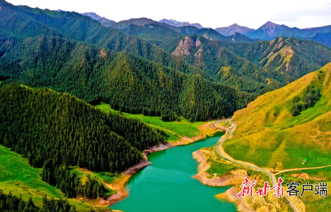 【牢记嘱托 奋力谱写中国式现代化甘肃篇章】厚植生态文明底色 书写甘肃绿色答卷&mdash;&mdash;我省各地各部门砥砺奋进筑牢国家西部生态安全屏障