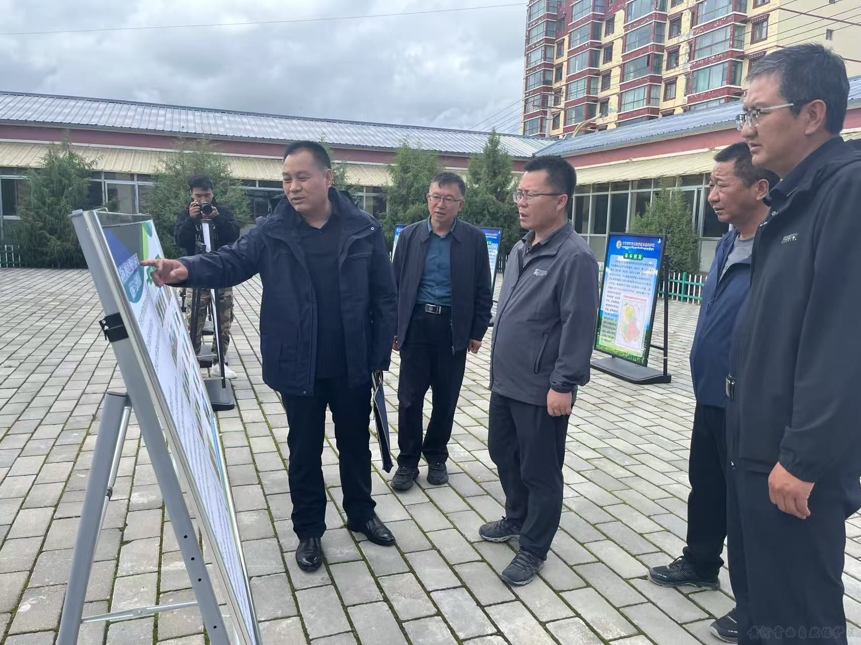 大熊猫祁连山国家公园甘肃省管理局专职副局长刘学魁到黄河首曲保护区调研指导工作