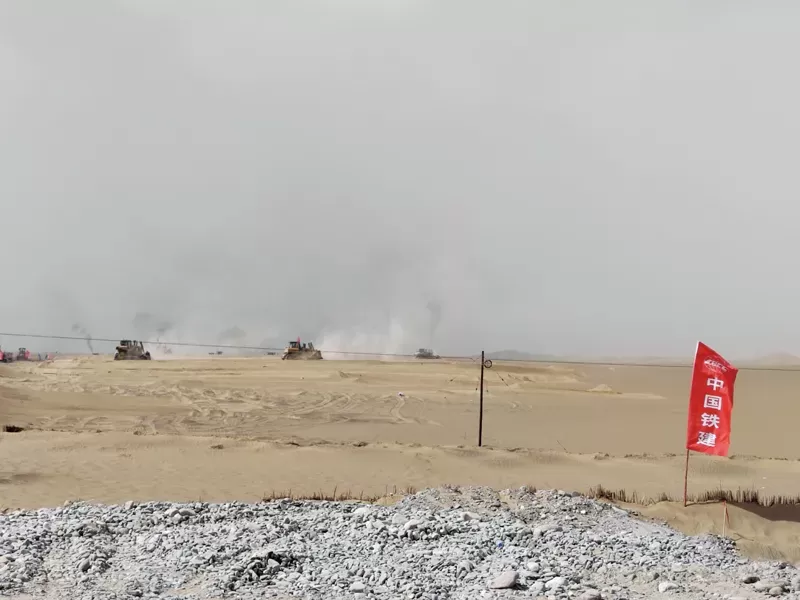 1727318572615663.jpg 640 (3).jpg